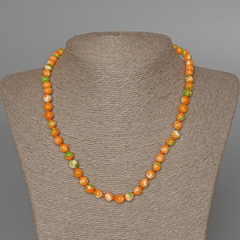 Necklace 'Variscite' (artificial acrylic) in green, orange, and white colors, smooth beads, 7 mm diameter, length 47 cm