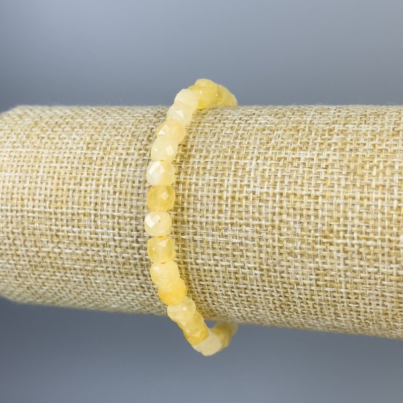 Bralette Citrine faceted cube 5mm+-, length 18cm+- stretch