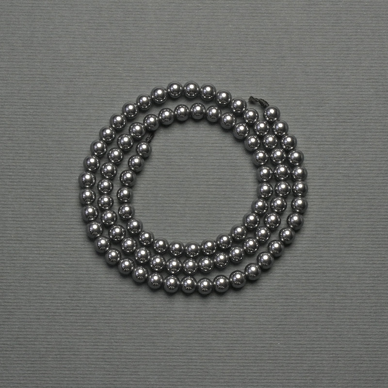 Terahertz Beads Smooth Sphere, 5mm Diameter, Dark Silver, on Thread, Length 41 cm ±