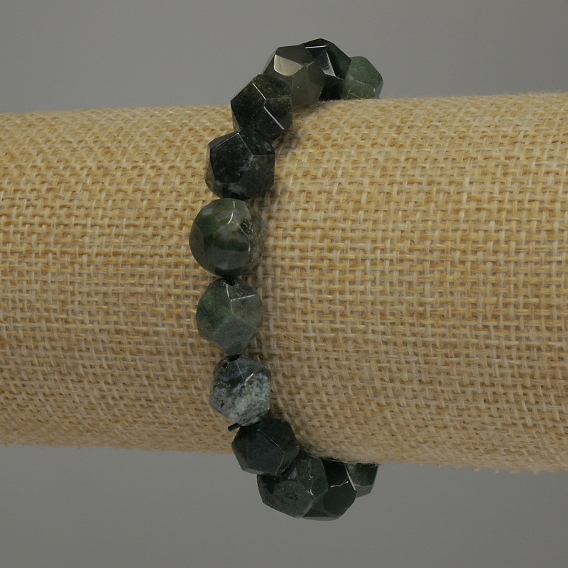 Браслет зелена Яшма багатогранники, діаметр 10х8мм+-, довжина 18см стрейч