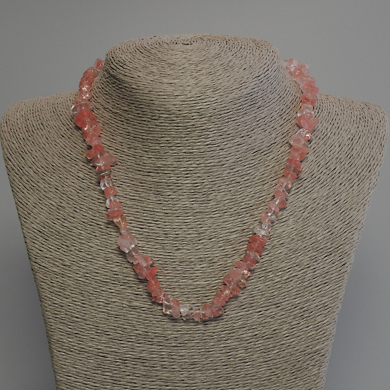 Chalcedony Chip Necklace, bead diameter 5-10×2-4 mm ±, length 45 cm ± with clasp