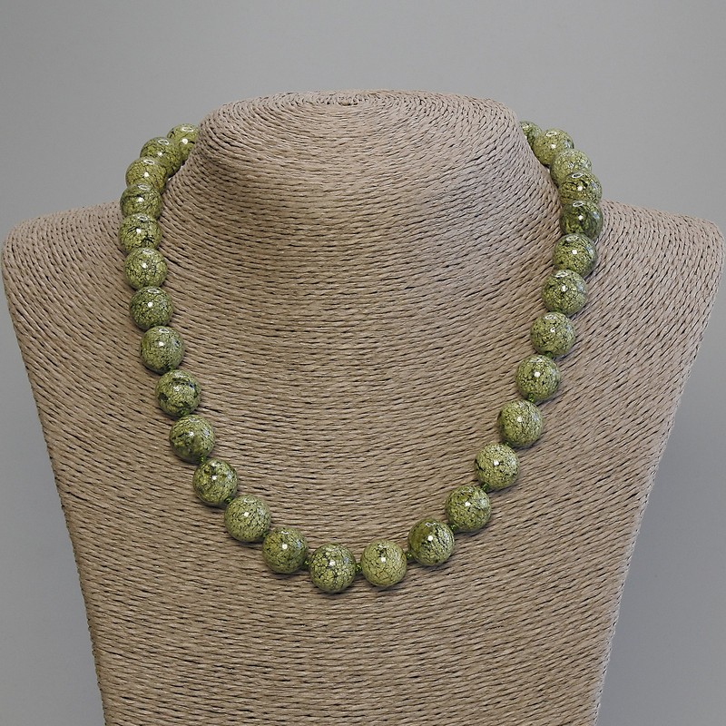 Snake chain necklace with polished 12mm beads, length approximately 50 cm, with clasp