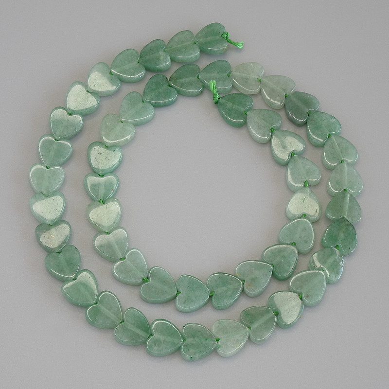 Jade Heart Beads, diameter 8×8×2 mm ± on a thread, length 38 cm+