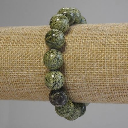 Serpentine natural stone bracelet — smooth beads, 15 mm diameter, 18 cm long (stretch)