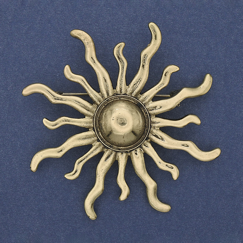Brooch 'Yarilo' golden metal 69mm+