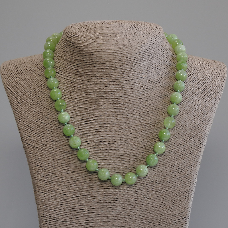 Chrysolite Olivine Necklace with smooth beads, diameter 10mm +/-, length 50mm +/- with clasp