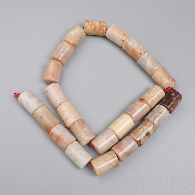 Fossilized Coral Beads Cylinder, 16×12 mm, on thread, length approx. 38 cm