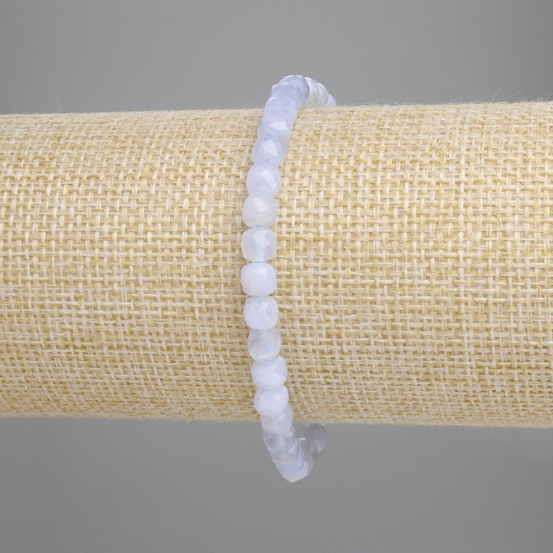Blue Agate Bracelet, Faceted Cube, 5x5 mm, 18 cm Stretch