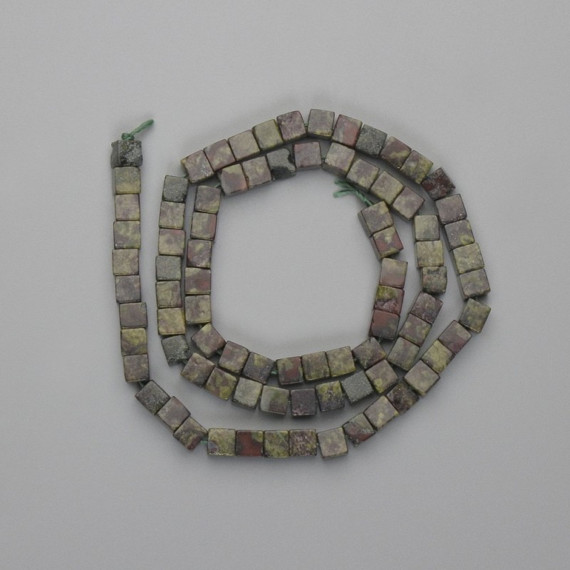 Dragon Blood Jasper Cube Beads, 4.5x4.5 mm, length approx. 39 cm on thread