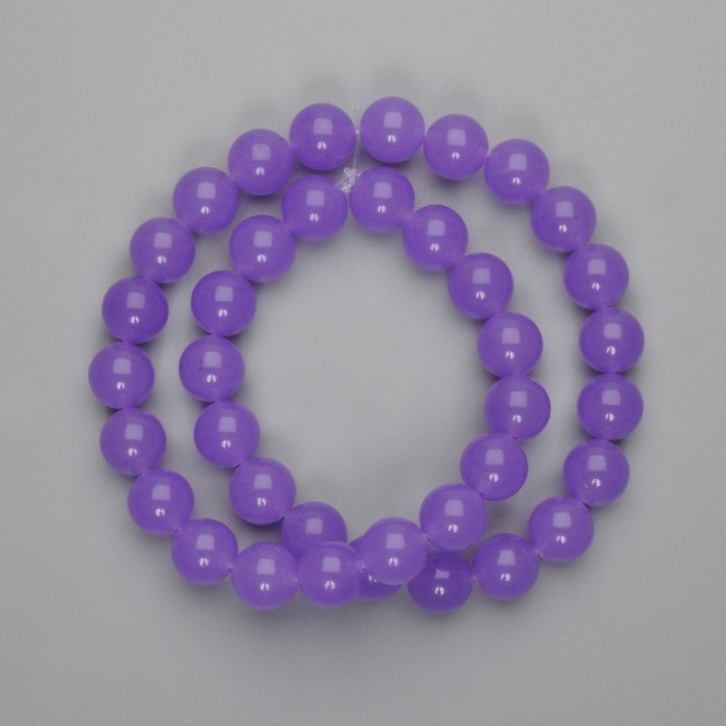 Lavender Amethyst Beads, Smooth Round, 10mm Diameter, 38cm Length on Beading Thread