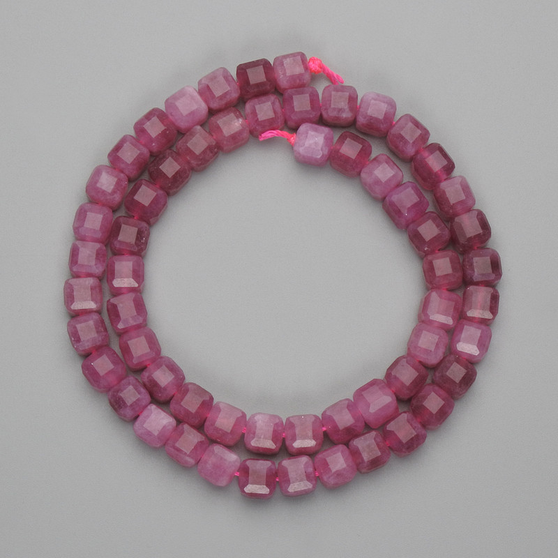 Faceted Tourmaline Beads, Cube 6.5x6.5 mm, Thread length about 37 cm