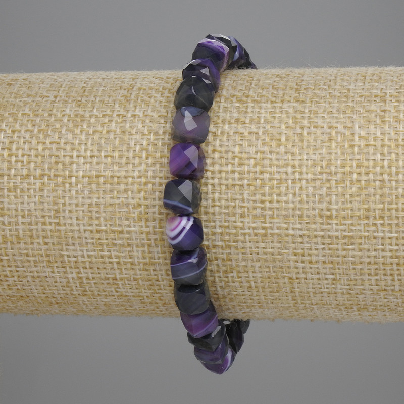 Purple Agate Bracelet with Faceted Cube Beads 7×7 mm, length approx. 18 cm, stretch