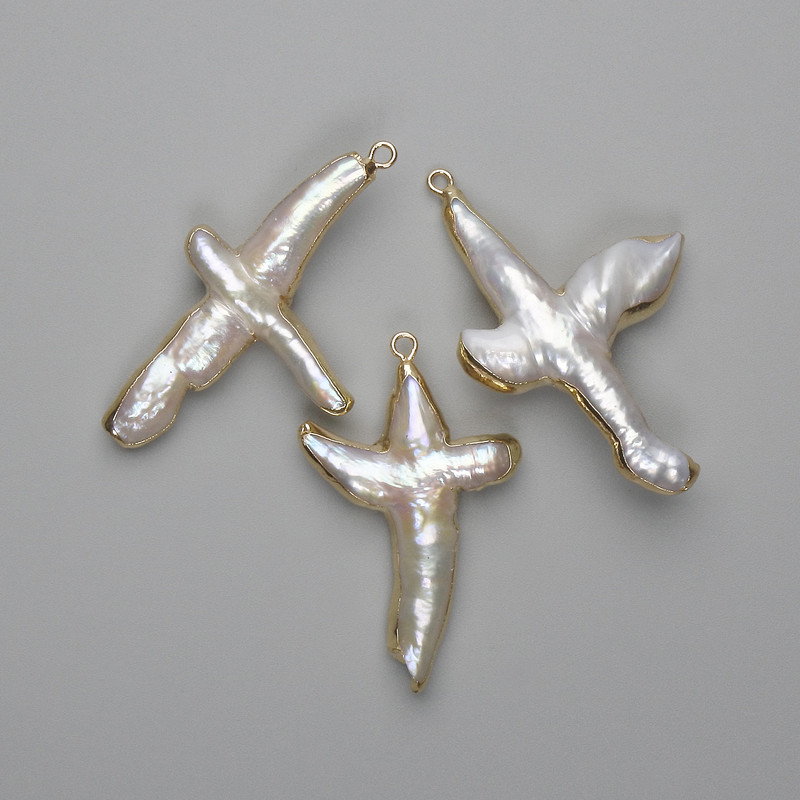 Baroque Pearl Pendant with Petrol Tint ~40×35 mm +/- Assorted Sizes