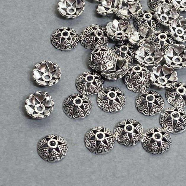 Bead caps, silver color, 8×1 mm with 2 mm hole, packaging ~40 pcs