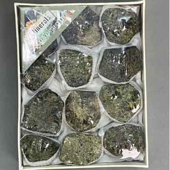 Assorted Epidote Stone, sizes (price per box) 17x13 cm+