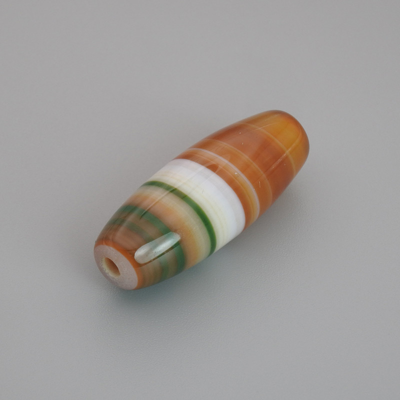 Price per piece. Bead insert of natural agate 29-34×10-11 mm ± (assorted sizes)