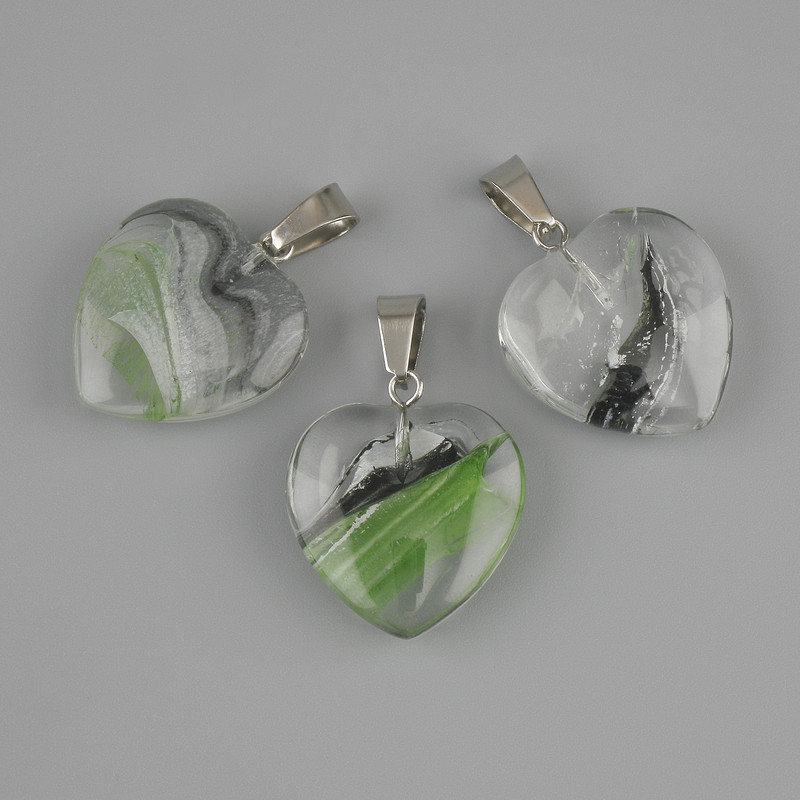 Heart Pendant in Clear Resin 21x21x30mm+