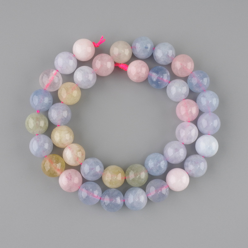 Morganite Beads, Smooth Round 10-10.5 mm, length approx. 38 cm on a thread