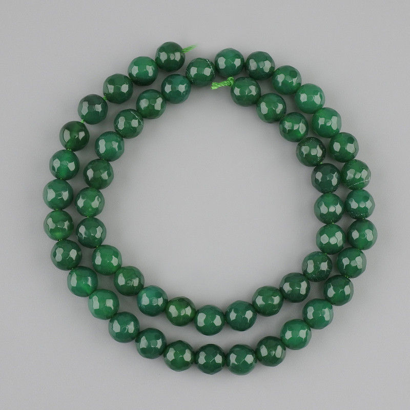 Chrysoprase Beads, Faceted Round Bead, 8 mm Diameter, 42 cm Length ± on Thread