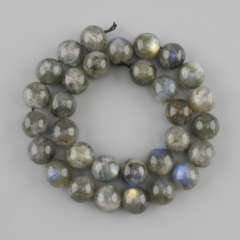 Labradorite beads, smooth round spheres, diameter 12.5-13 mm, length 39 cm on thread