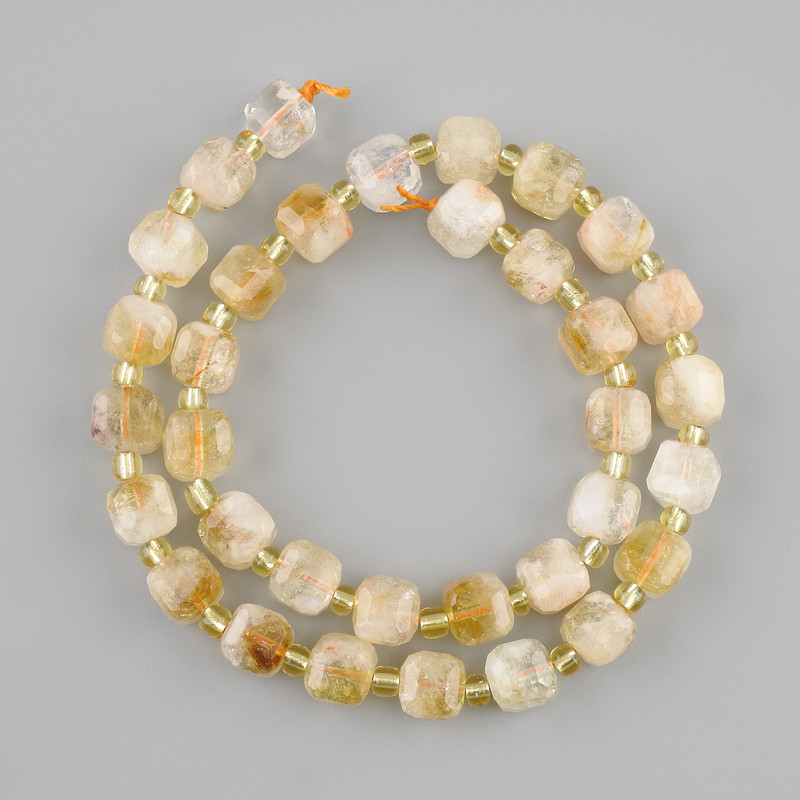 Faceted Citrine Beads, Cube Shape, 8×8 mm, 3 mm Seed Beads, 38 cm Length on Thread