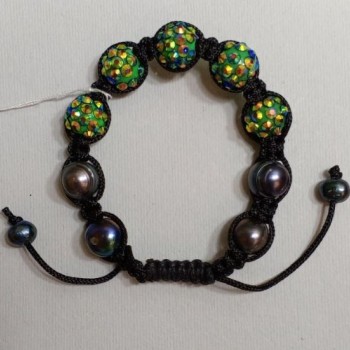 Adjustable bracelet