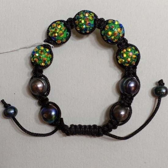 Adjustable bracelet
