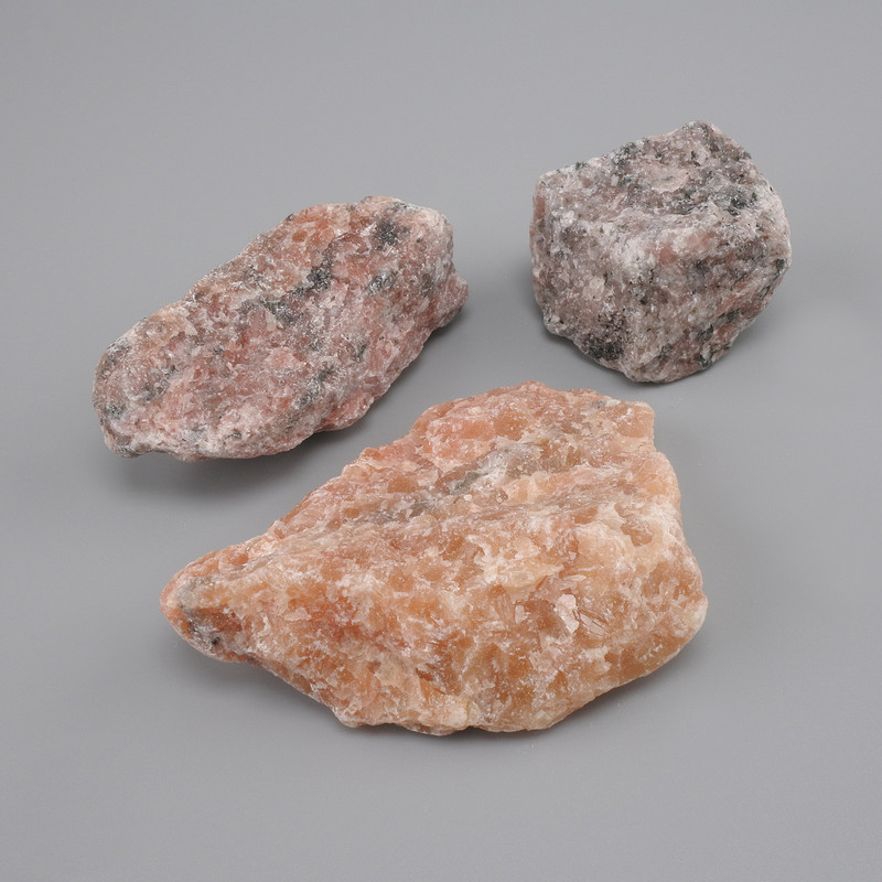 Natural Unpolished Sunstone, diameter 32-67×35-41 mm ± (assorted sizes) (Price per 100 g)