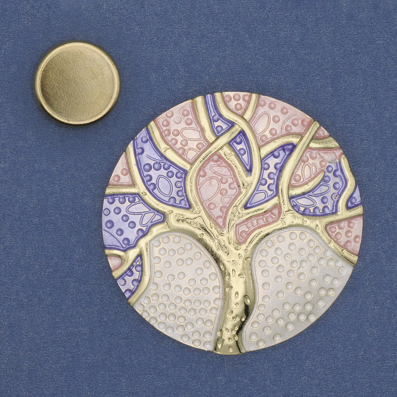 Magnetic Brooch 'Accent' — enamel on gold-tone metal 50mm+