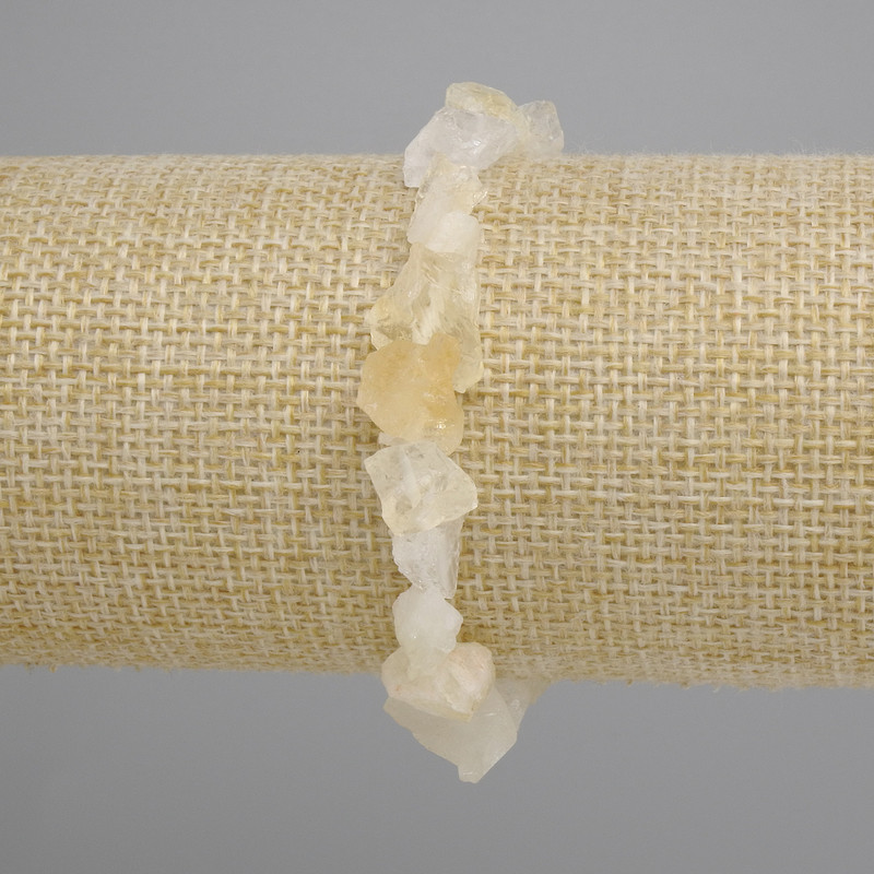 Bracelet with rough Citrine, diameter 7-13×4-11 mm ±, length 18 cm ±, elastic stretch base