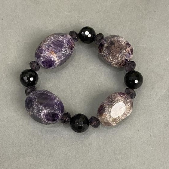 Amethyst faceted bracelet with 22×20 mm beads and 12 mm beads, length 18 cm, stretch