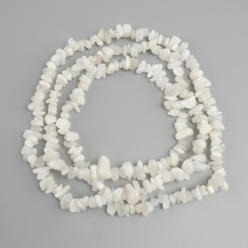 Adularia chip beads, diameter 6-8×3-6 mm, length 78 mm +/- on beading wire