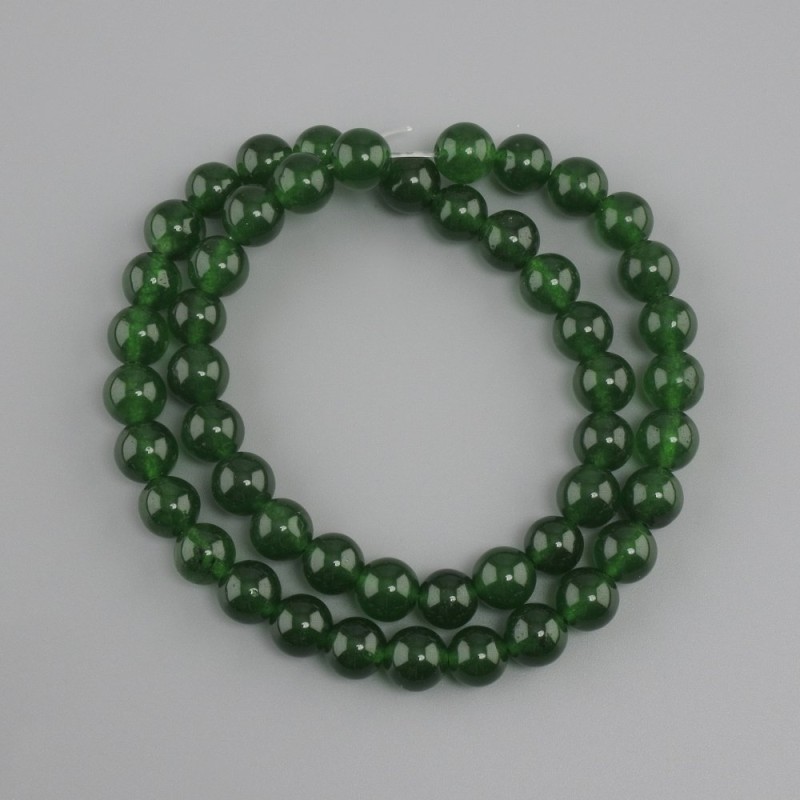 Chrysoprase Beads, Smooth Round, 8 mm Diameter, 38 cm Length on Thread