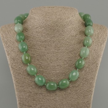 Jade Necklace, Tumbled Oval Beads, 20×15–16 mm, 50 cm with clasp