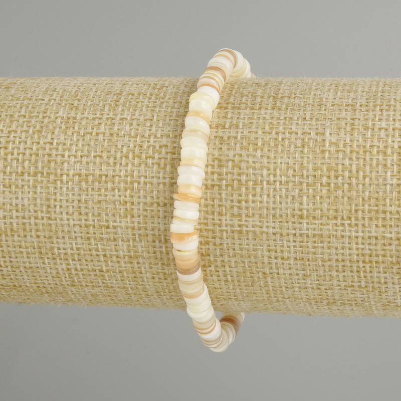 Bracelet with Scapharca shell rondelles, diameter 5×1.5–2 mm, length 18 cm, elastic