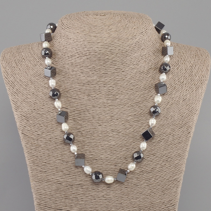 Necklace with freshwater pearls 7-8×6 mm, hematite faceted round beads 10 mm ± and 8 mm cubes ±, length 50 cm
