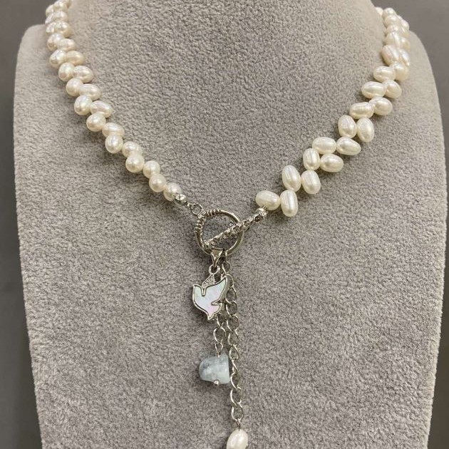 Ribbon River Pearls Necklace with Oval Butterfly, diameter 6.5-7.5×4.5-5mm± with pendants, length 41 cm + toggle