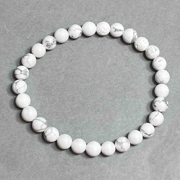Howlite Bead Bracelet 6 mm Smooth Round, 18 cm length, stretch