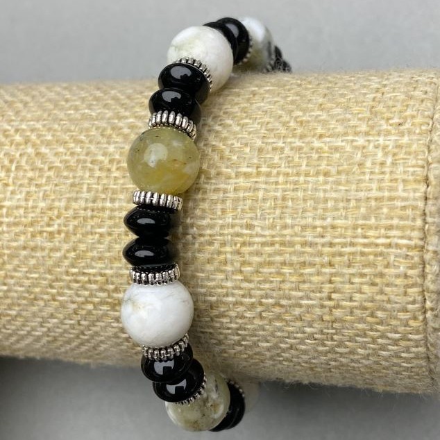 Bracelet Green Opal smooth round bead, diameter 10mm ±, Agate rondelle, diameter 8x4mm ± with inserts, length 18cm ± stretch