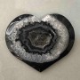Heart-shaped agate souvenir with geode 71×84 mm ± weight 148 g