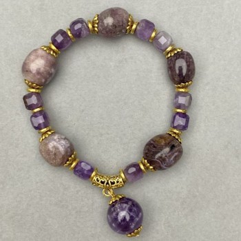 Amethyst bracelet tumbled 15x12 mm+-faceted cube 7 mm with inserts, length 18 cm+- stretch