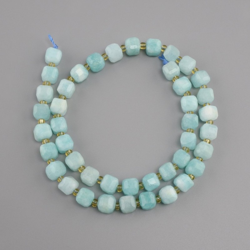 Aquamarine beads faceted cube, diameter 7x7 mm +- bead 3 mm +-, length 37 cm +-