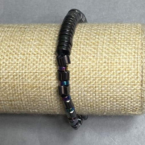 Hematite bracelet rondelle, diameter 8x2 mm ± 5x2 mm ± wave 7x5 mm +- , length 18 cm +- stretch