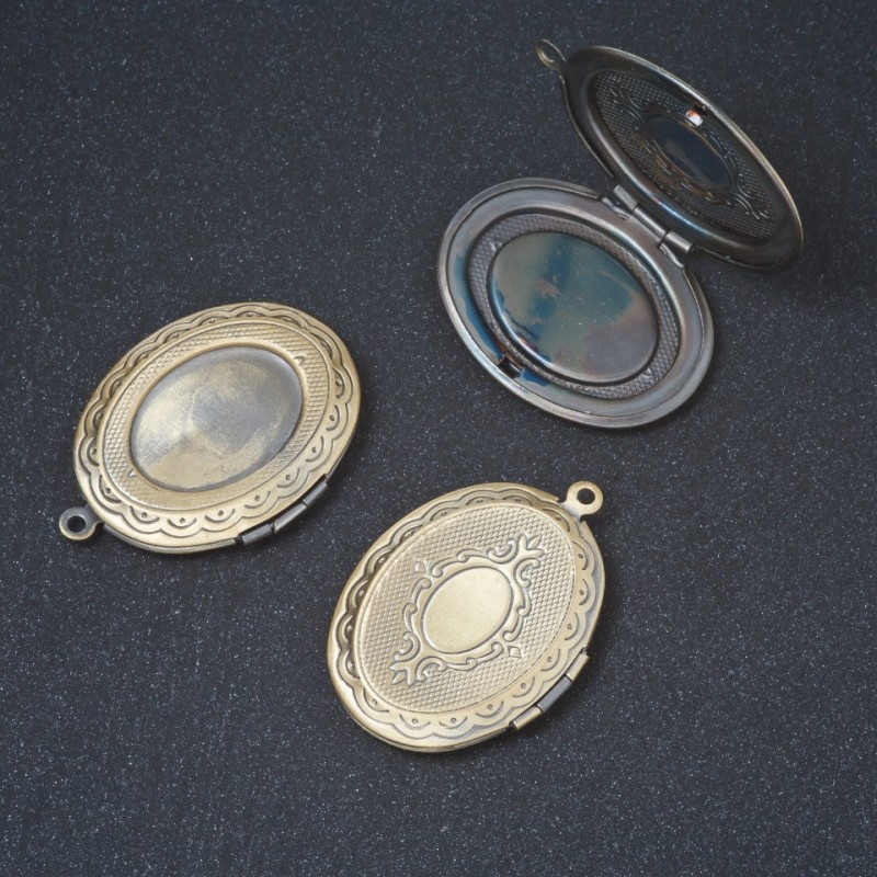 Fittings: Secret Pendant with Clasp, Bronze Color 3 × 2.4 cm