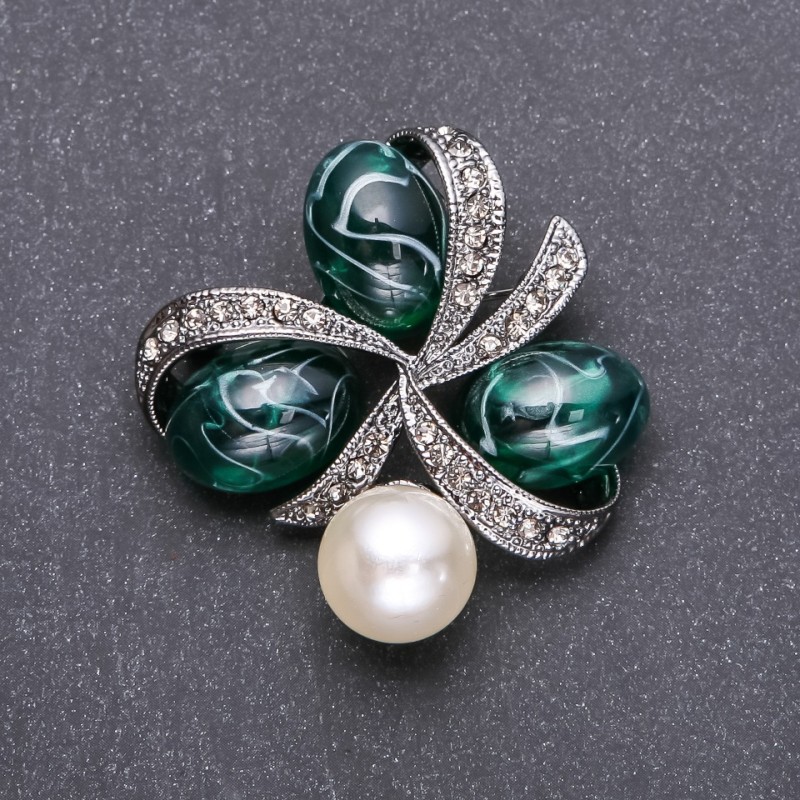 Brooch Trio with Emerald Cabochons 45x45mm Gray Metal