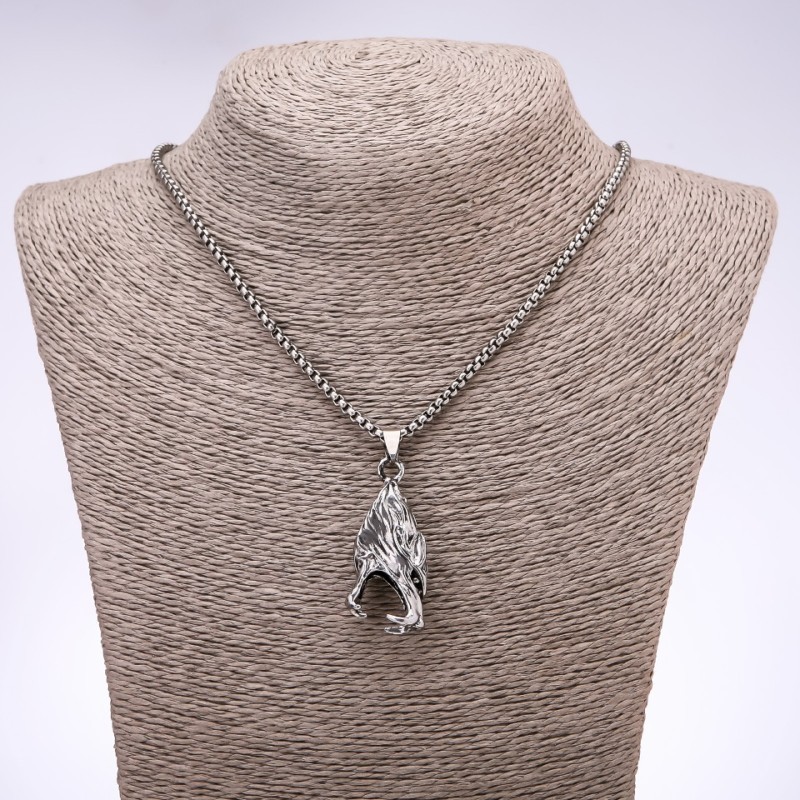 Pendant in punk goth style featuring a Wolf, 45×20 mm on a chain, length 65 cm