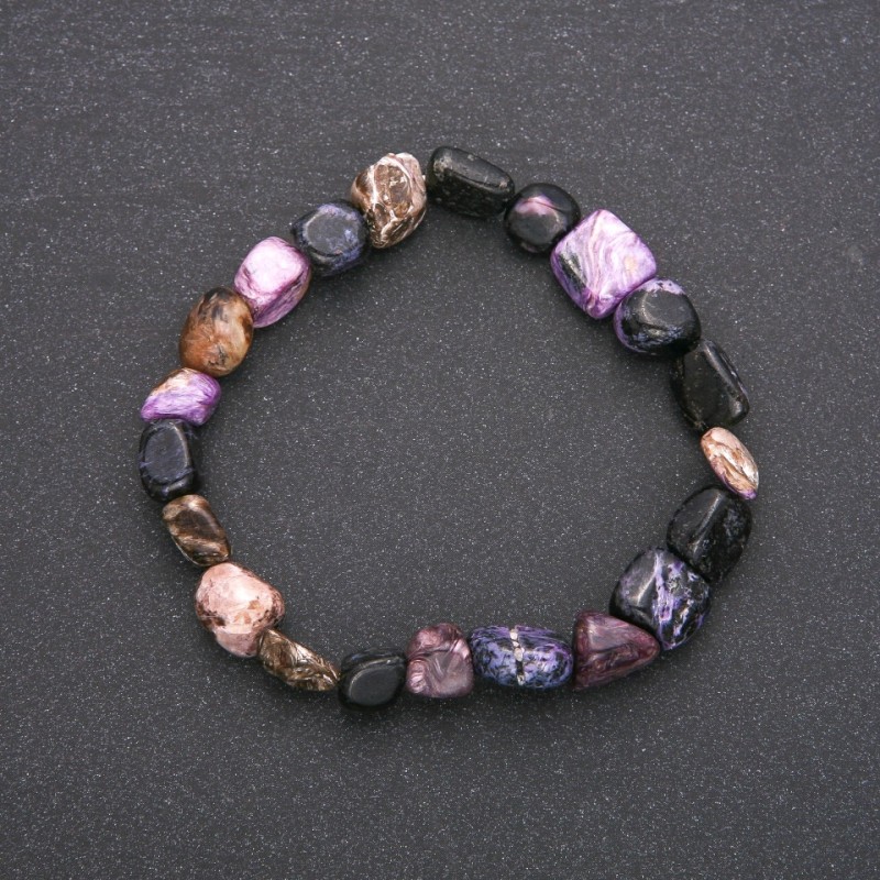Hammered Charoite Bracelet, 8 mm diameter (±), length 18 cm