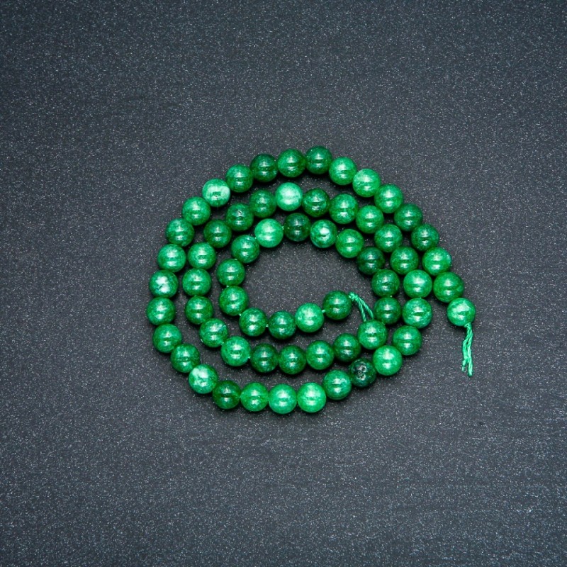 Chrysoprase imitation beads on thread, smooth 6 mm beads, 38 cm long +
