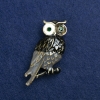 Sale! Owl Brooch - Golden Metal, Enamel and Crystals, 42×28 mm