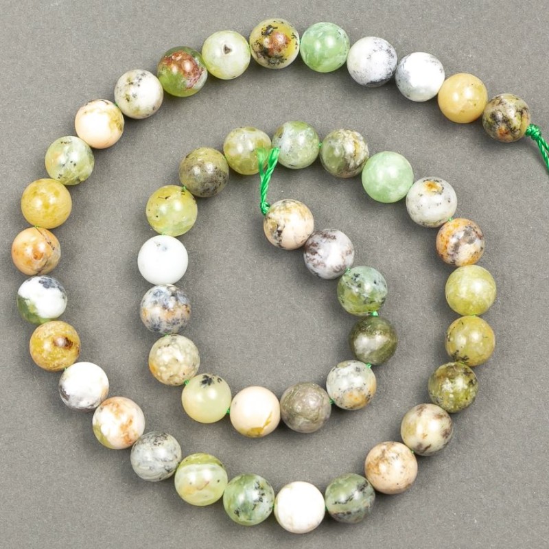 Natural Green Opal Stone on a Thread, diameter 10mm, length 39cm +